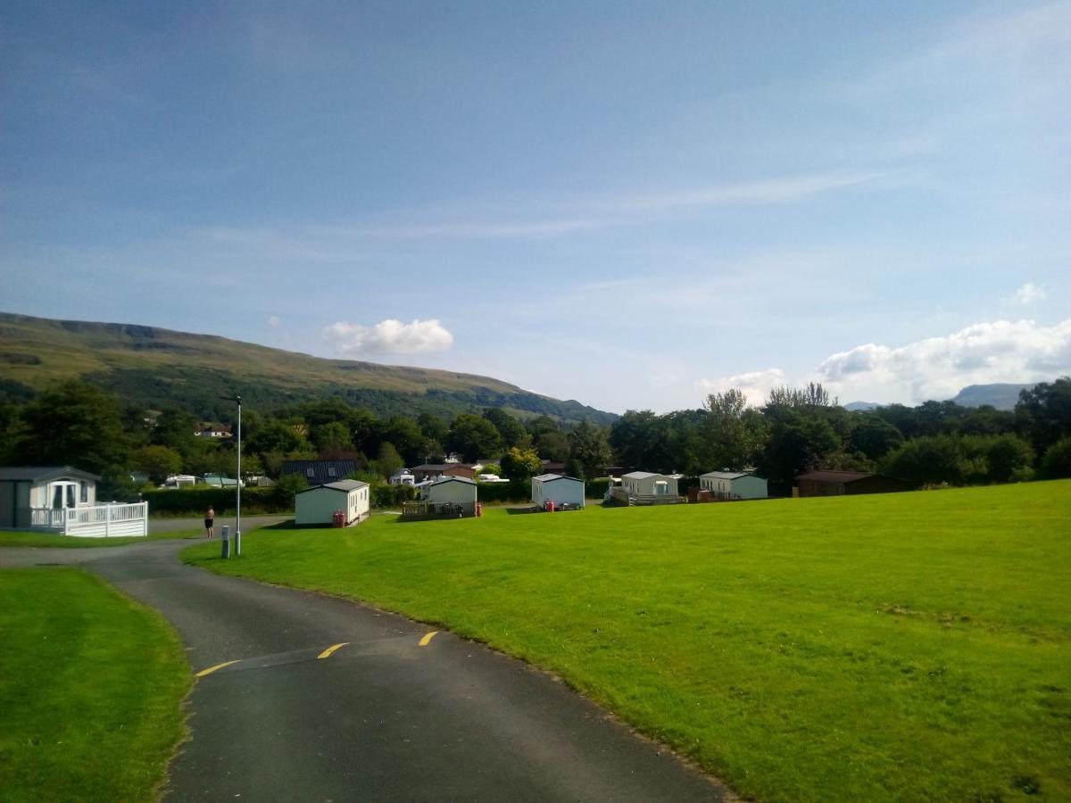 Fintry Campsie Glen Holiday Park מראה חיצוני תמונה