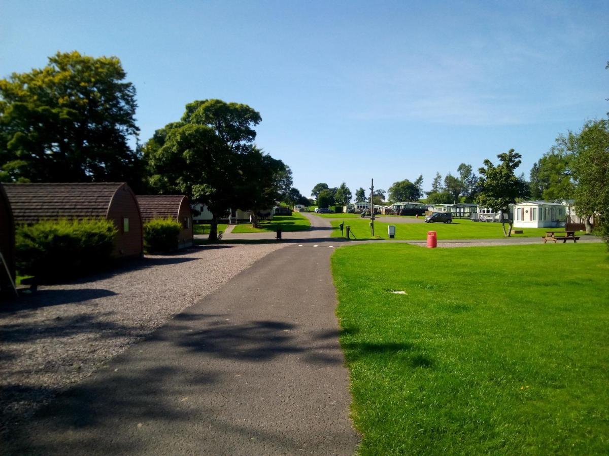 Fintry Campsie Glen Holiday Park מראה חיצוני תמונה