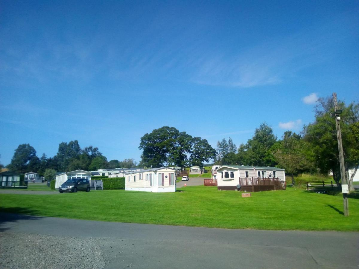 Fintry Campsie Glen Holiday Park מראה חיצוני תמונה