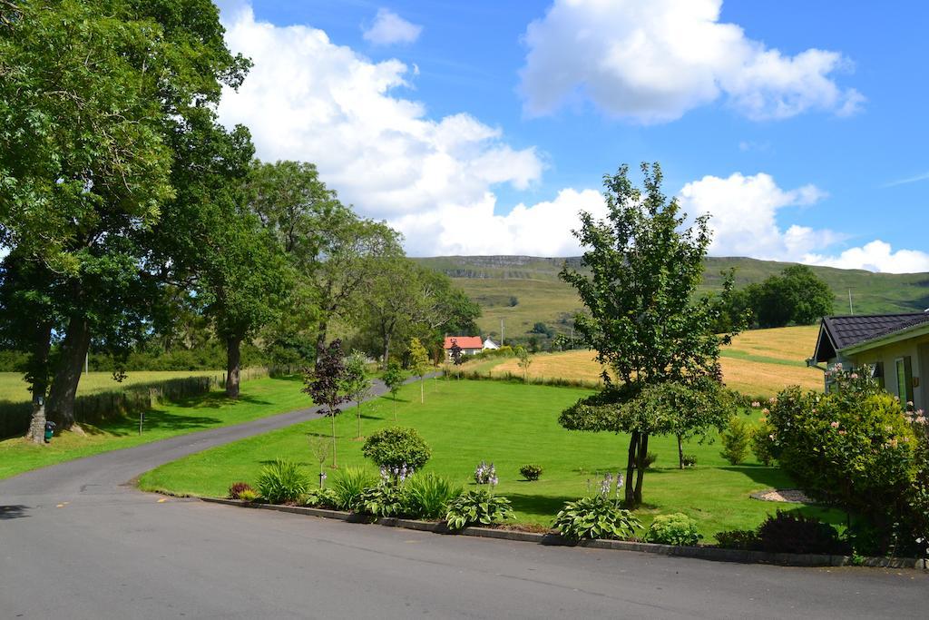 Fintry Campsie Glen Holiday Park מראה חיצוני תמונה
