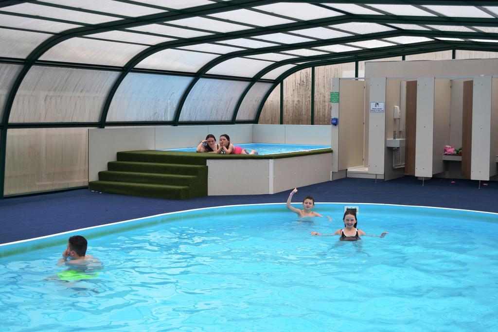 Fintry Campsie Glen Holiday Park מראה חיצוני תמונה